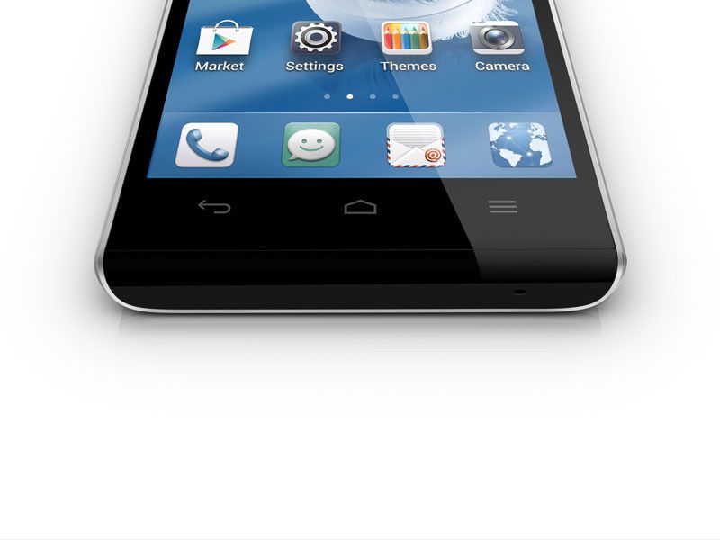 Das IPS-Display des Ascend P2  ist 4,7 Zoll groß und reflexionsarm. (Bild: Huawei)