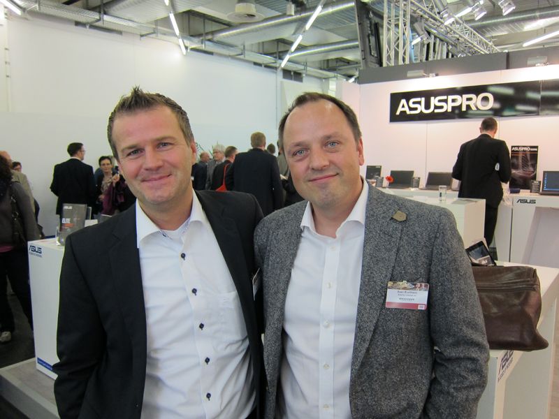 Marc Grunenberg, Asus, mit Sven Buchheim, bluechip  (Bild: IT-BUSINESS)