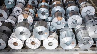 Industrierohstoffe sind seit Monaten knapp. Die Preise explodierten. Jetzt ist ein Ende in Sicht, hat das Hamburger Forschungsinstitut HWWI analysiert. Die Chinesen beenden den Preisboom. (Bild: Salzgitter Flachstahl)