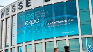 Vom 5. bis 7. November 2019 fand in Berlin die Premiere der MES Expo statt. Mit über 1300 teilnehmenden Branchenvertretern verzeichnete die neue Fachmesse für Elektronikzulieferer der Mobilitäts-Industrie einen erfolgreichen Start. (Messe Berlin)