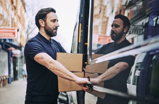 Die größten Optimierungspotenziale in der KEP-Logistik finden sich in der letzten Meile. Hier sind Data Analytics und Datenqualität das A und O. Die größten Optimierungspotenziale in der KEP-Logistik finden sich in der letzten Meile. Hier sind Data Analytics und Datenqualität das A und O.