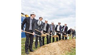 Beim ersten Spatenstich zum Sitema-Neubau bekannte sich die Firmenspitze zum angestammten Standort Karlsruhe. (Bild: Sitema)