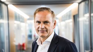 Schon seit drei Jahren lenkt Oliver Blume den Volkswagenlkonzern und Porsche in Personalunion. Angesichts der vielfältigen Probleme in den Unternehmen fordert der VW-Betriebsrat jetzt mehr Fokussierung.  (Bild: Volkswagen AG)