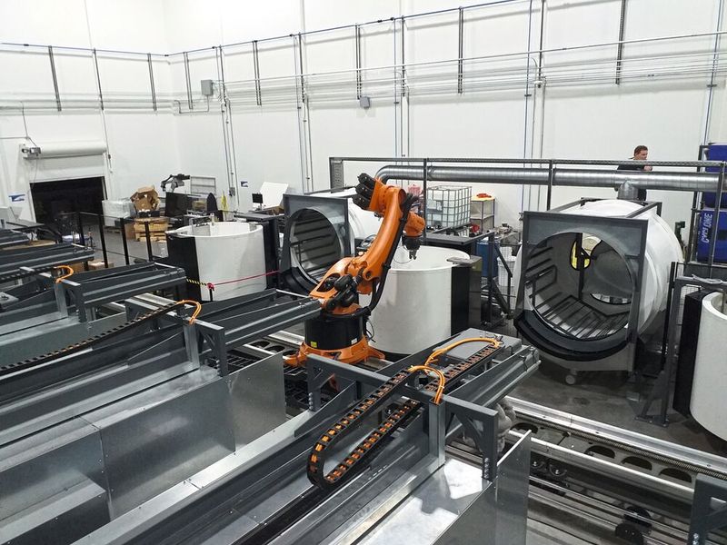 The picture shows a fully automated investment casting line. (Image:MK Technology)