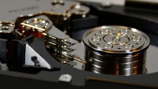 Via Invoke-Command können in der PowerShell die Inhalte von Datenträgern abgerufen werden und einiges mehr. (Bild: frei lizenziert)