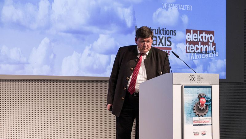 „Maschinensicherheit 2030 – welche rechtlichen Aspekte bringt Industrie 4.0 mit sich?” (K.Juschkat/konstruktionspraxis)