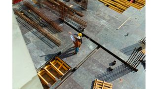 Infrastruktur-Offensive: Bund, Länder und Kommunen wollen Milliardenbeträge in den Ausbau und die Modernisierung von Schienenwegen, Straßen, Energie- und Versorgungsnetzen investieren. (Bild: © Jürgen Fälchle/stock.adobe.com)