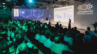 Rund 600 Gäste hatten sich zu den Automotive Business Days 2024 von »kfz-betrieb« angemeldet. Für das kommende Jahr gibt es bereits jetzt Tickets zum besonders attraktiven Preis. (Bild: Foto: Stefan Bausewein)