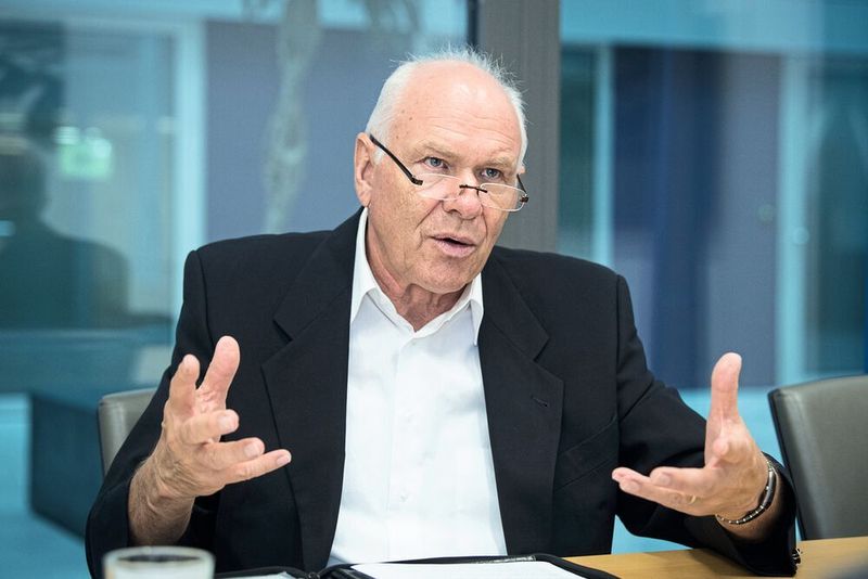 «Viel wichtiger sind die Firmen und ihre Fähigkeit, erfolgreiche Innovationen zu machen. Das ist meiner Ansicht nach der Schlüssel zum Erfolg.» Hans Hess, Präsident Swissmem  (Thomas Entzeroth)