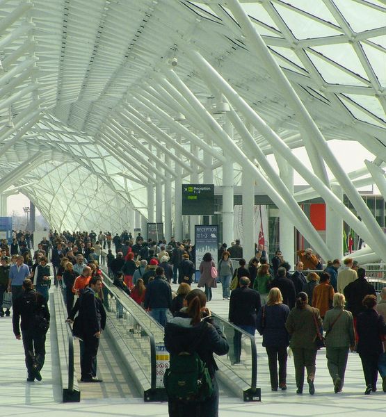 Zur weltweit grössten Werkshalle wird die Fiera Milano in Rho während der EMO vom 5. bis 10. Oktober 2015. (Bild: Fiera Milano)