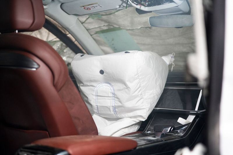 Chemisches Recycling für gemischte automobile Kunststoffabfälle: Der Prozess entstand in Zusammenarbeit mit dem Chemieunternehmen Lyondell Basell. (Bild: AUDI AG)