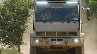 Stefan Pfeifer holt bis zu 300 PS aus dem 6,6 Liter Diesel. (sp-x)