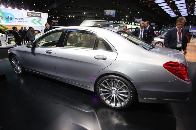 Mercedes-Benz S600. (Foto: Auto-Medienportal.Net/Manfred Zimmermann)