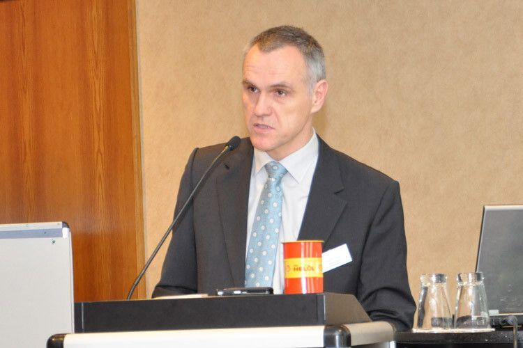 Geschäftsführer Dietrich Asche war für die Formalien zuständig. (Foto: Wehner)