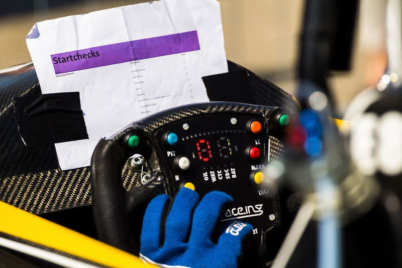 Foto-Impressionen von der Formula Student Germany 2015 (