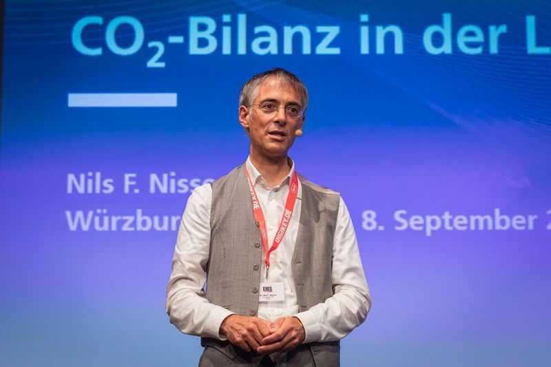 Der 20. Würzburger EMS-Tag fand am 8. September 2022 in den Mainfrankensälen Veitshöchheim statt. Am Vorabend der Veranstaltung gab es ein Networking-Dinner im Restaurant Reisers am Stein. Der 21. EMS-Tag findet am 7. September 2023 statt. Sie können sich bereits für eine Teilnahme auf der Webseite registrieren.  (Bild: Stefan Bausewein)