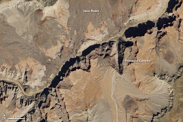 Ein Teil des Grand Canyon aus dem All betrachtet (NASA EO)