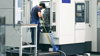 Bei der KMF Kemptener Maschinenfabrik musste man Anfang des Jahres kurzfristig in das neue Bearbeitungszentrum H 2000 investieren. Mit Heller4Use hatte man zwar noch keine Erfahrungen, empfindet es aber als komfortabel, dass die Wartung inklusive ist. (Heller)