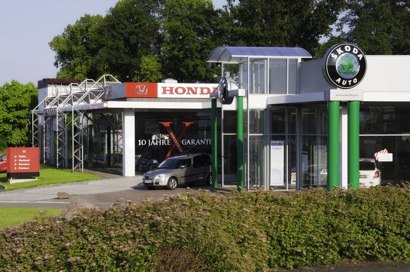 In Herford vertreibt das Autoforum Wiegers die Marken Honda und Skoda. (Archiv: Vogel Business Media)