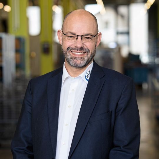 Christoph Leimgruber, CEO der Alesa AG: «Die Schweiz erleben wir vielerorts als äusserst innovativ und für uns manchmal herausfordernd. Und das ist gut so.»(Bild:  Karin Furter)