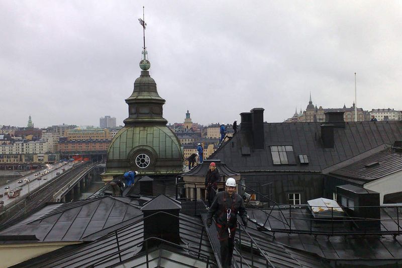 Teil der Stadtführung: auf dem Dach des alten Parlamentsgebäudes in 43 Meter Höhe (Archiv: Vogel Business Media)
