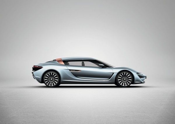Der elektrisch angetriebene Supersportwagen Quant: mit einer maximalen Gesamtleistung von 680 kW und einer Höchstgeschwindigkeit von 380 km/h – und einer rein elektrischen Reichweite von 600 km (nanoFLOWCELL AG)