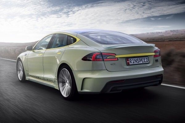 Mit dem vollelektrisch angetriebenen Konzeptfahrzeug „XchangE“ zeigt die Schweizer Ideenschmiede Rinspeed auf dem Genfer Auto-Salon die Zukunft des autonomen Fahrens.  (Rinspeed)