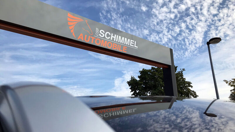 Das Berliner Autohaus CSB Schimmel hat viele Abläufe digitalisiert – auch die Personalsuche und das Personalmanagement. (Bild: Achter/»kfz-betrieb«)
