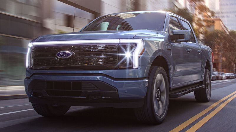 Mit dem F-150 Lightning hat Ford einen echten Treffer gegen Tesla gelandet.(Bild:  Ford)