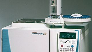 Abb.1a: Finnigan Trace GC mit Ultra Fast Modul und AS3000 Autosampler (Archiv: Vogel Business Media)