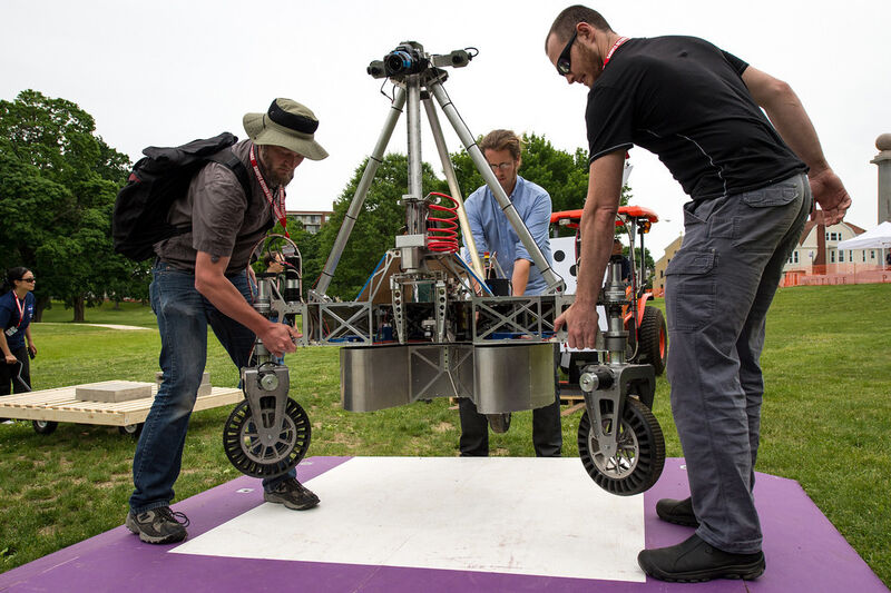 80 Kilogramm leicht: Team Survey mit dem erfolgreichen Roboter (NASA)