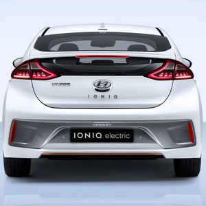 Für den November 2016 hat Hyundai eine reinelektrische Version des Ioniq angekündigt.