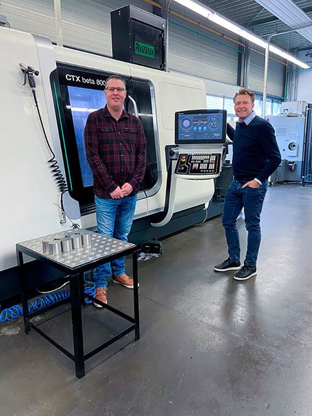Jeroen Nije (l.), in dritter Generation Mitinhaber der Nijdra Gruppe, und Geschäftsführer Dennis van Dijk. (DMG Mori)