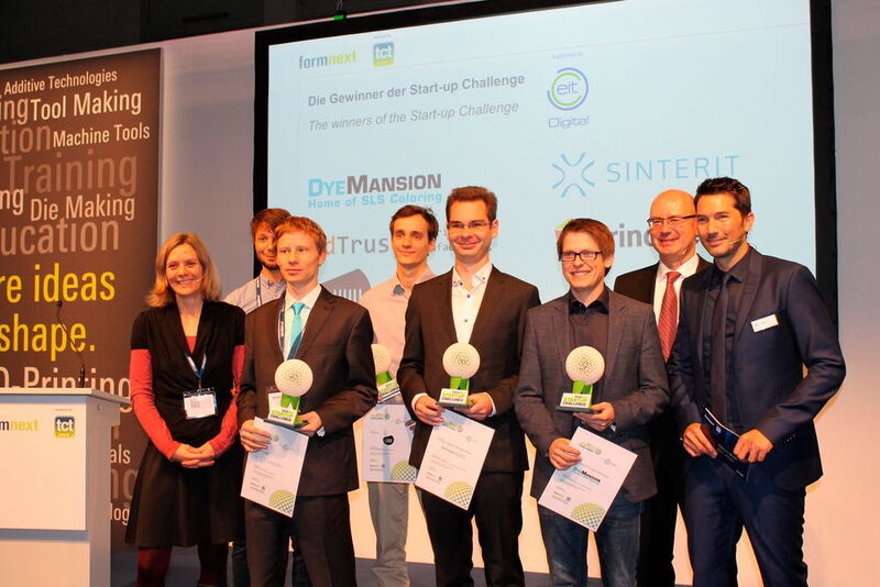 Formnext start-up challenge: The winners were 3dTrust, DyeMansion, Helles Software Engineering (3dTrust), Luuv Forward, Sinterit and trinckle 3D. (Source: Schulz)