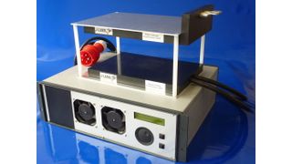 Das Übertragersystem JLIC22 steht für kabelloses induktives Laden der Autobatterie (Archiv: Vogel Business Media)