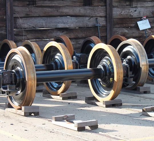 Das Statistische Bundesamt (Destatis) vergleicht die Auftragslage im März 2023 hier mit dem Vormonat und dem letzten Jahr, was das verarbeitende Gewerbe betrifft. Leider verzeichnet man ein Minus von fast 8 Prozent. Unter anderem im Schienenfahrzeugbau ging es abwärts.(Bild:  SFW)