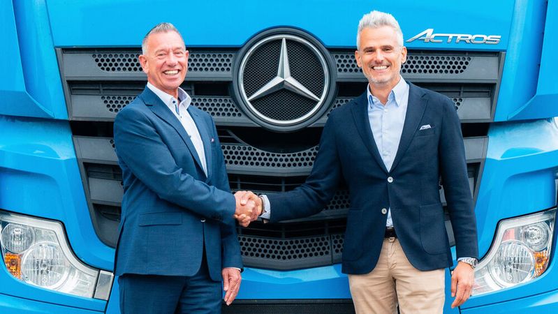 Franco Barletta (r.), Gesamtvorstand Sternpartner, freut sich auf die Zusammenarbeit mit dem neuen Vorstandsmitglied Joachim Schlereth.(Bild:  Sternpartner)