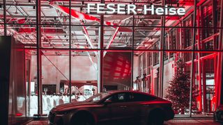 Erster Audi-Vertriebsstandort in Deutschland mit der neuen Innen-CI „Audi Progressive Retail“: Die Feser-Graf-Gruppe eröffnete Mitte Dezember mit der Vertriebssparte Feser-Heise einen neuen Betrieb in Dessau-Roßlau. (Bild: Tyler Carbone)