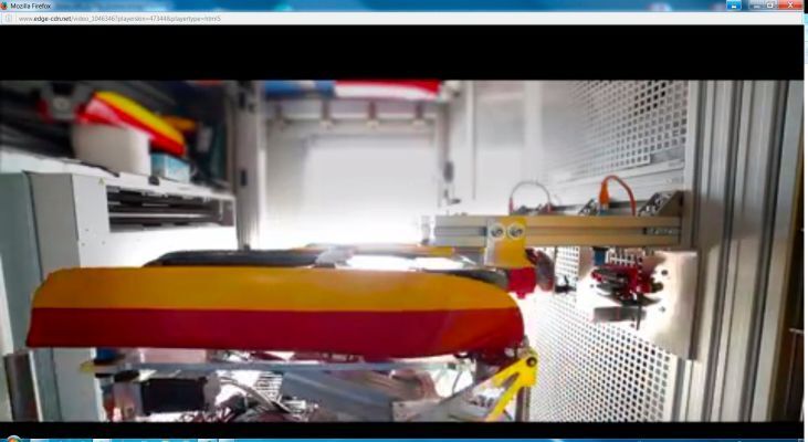 DHL Paketdrohne: Test in der bayrischen Gemeinde Reit im Winkl,  die vollautomatisierte Be- und Entladung des Kopters an einer speziell entwickelten Packstation, dem Parcelcopter SkyPort (Bild: DHL)