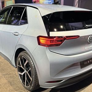 Optisch will Volkswagen den ID.3 Neo stärker an den Golf anlehnen.(Bild:  Achter – VCG)