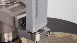 Der Messtaster Metro 1281 MW kann auch transparente Folien vermessen. (Bild: Heidenhain)