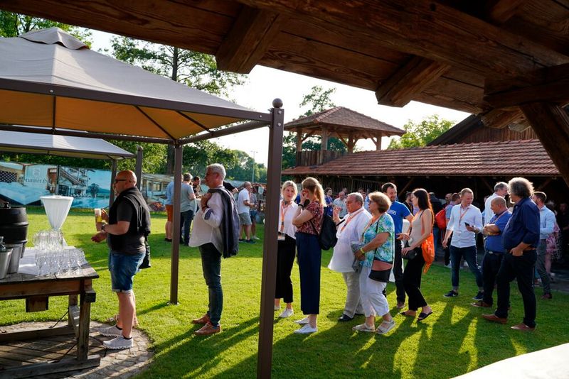 O’zapft is! Bierempfang im Brunner Hof. (Bild: Sysob )