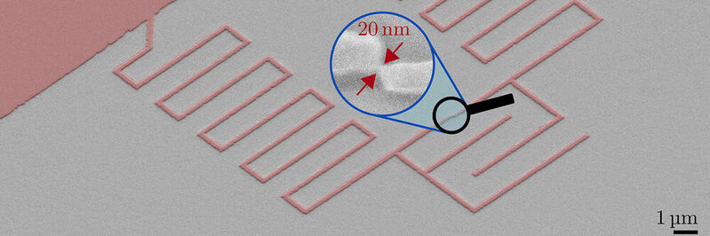 Die Eigenschaften von Gralmonium-Qubits werden durch eine winzige Engstelle von nur 20 Nanometern dominiert, die wie eine Lupe für mikroskopische Materialdefekte wirkt. 