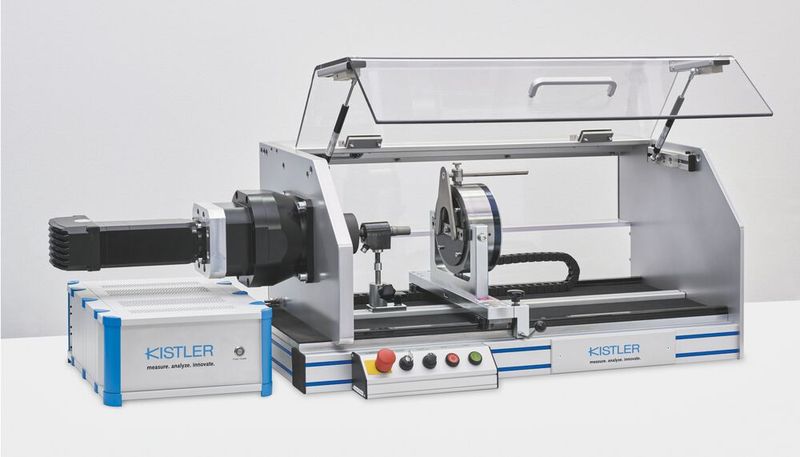 Mit dem Reibwertprüfstand werden die wichtigen Messgrößen für die Qualität der Schraubverbindung geprüft. (Bild: Kistler)