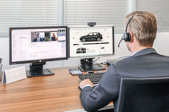 Die digitale Beratung ist ein strategischer Ansatz, den Autohausgruppen verfolgen.(Bild:  Juergen Leupold)