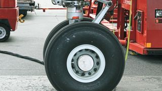 Das CFK-Bugrad für einen Airbus A320 soll ein Leichtbaupotential von bis zu 40 % aufzeigen. (Fraunhofer LBF)