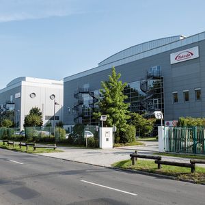 Der Takeda-Standort Oranienburg gilt als Kompetenzzentrum für feste Formen im weltweiten Produktionsnetzwerk des japanischen Konzerns.