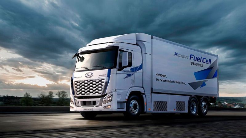 Hyundai hat seinen H2-Lkw „XCient“ in der Schweiz bereits auf der Straße. Hyundai hat seinen H2-Lkw „XCient“ in der Schweiz bereits auf der Straße.