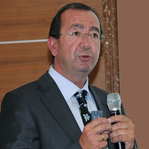 Haluk Menderes: „Als Hersteller der Software können wir neue Produkte in Italien und unser umfassendes Dienstleistungsportfolio schneller und besser vermarkten.“