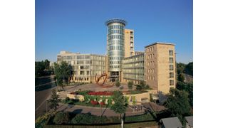 Schwäbisch-Hall setzt als einer der ersten Anwender auf die Hybridrechner vom Typ IBM z196. (Archiv: Vogel Business Media)